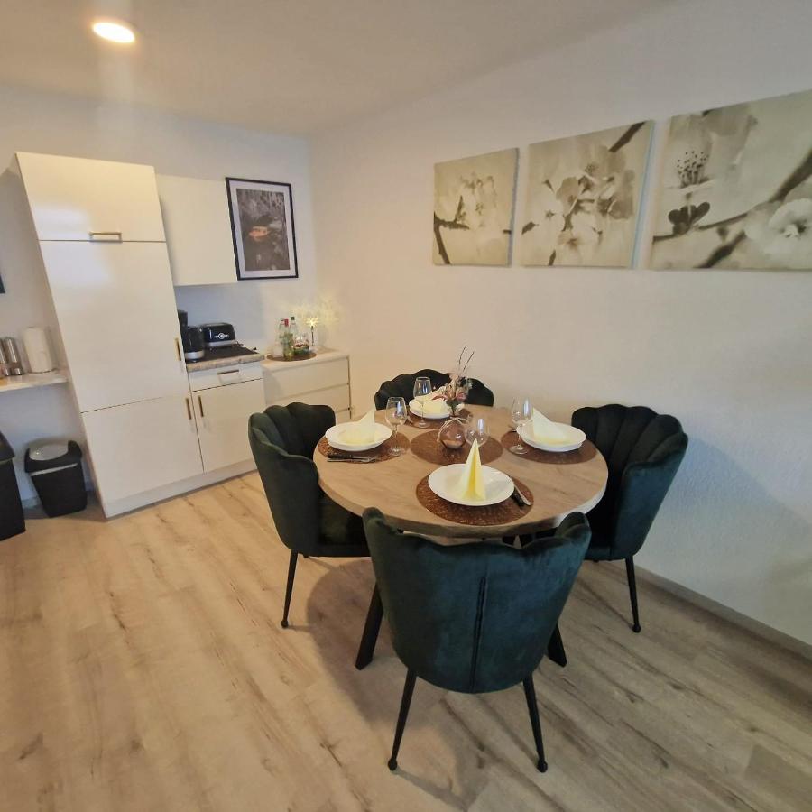 Ferienwohnung Mit Meerblick In Bad Zwischenahn Eksteriør bilde