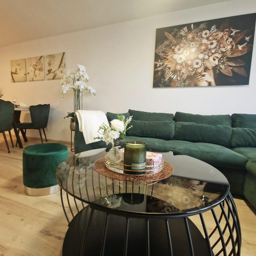 Ferienwohnung Mit Meerblick In Bad Zwischenahn Eksteriør bilde