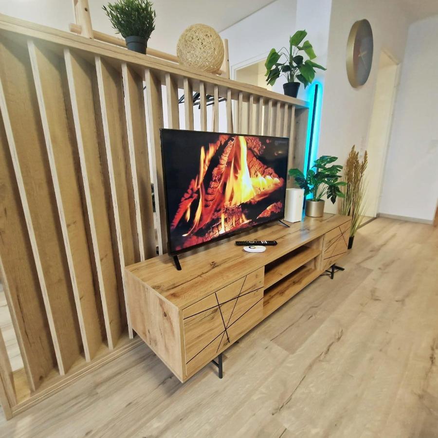 Ferienwohnung Mit Meerblick In Bad Zwischenahn Eksteriør bilde
