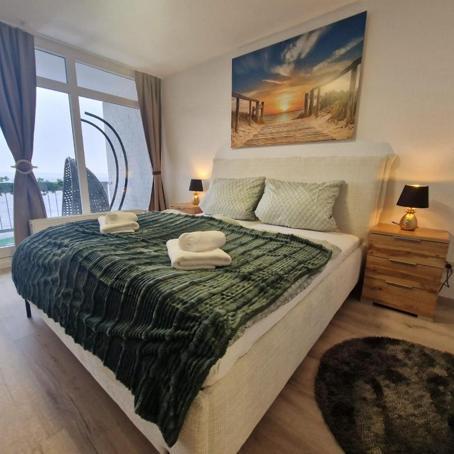 Ferienwohnung Mit Meerblick In Bad Zwischenahn Eksteriør bilde